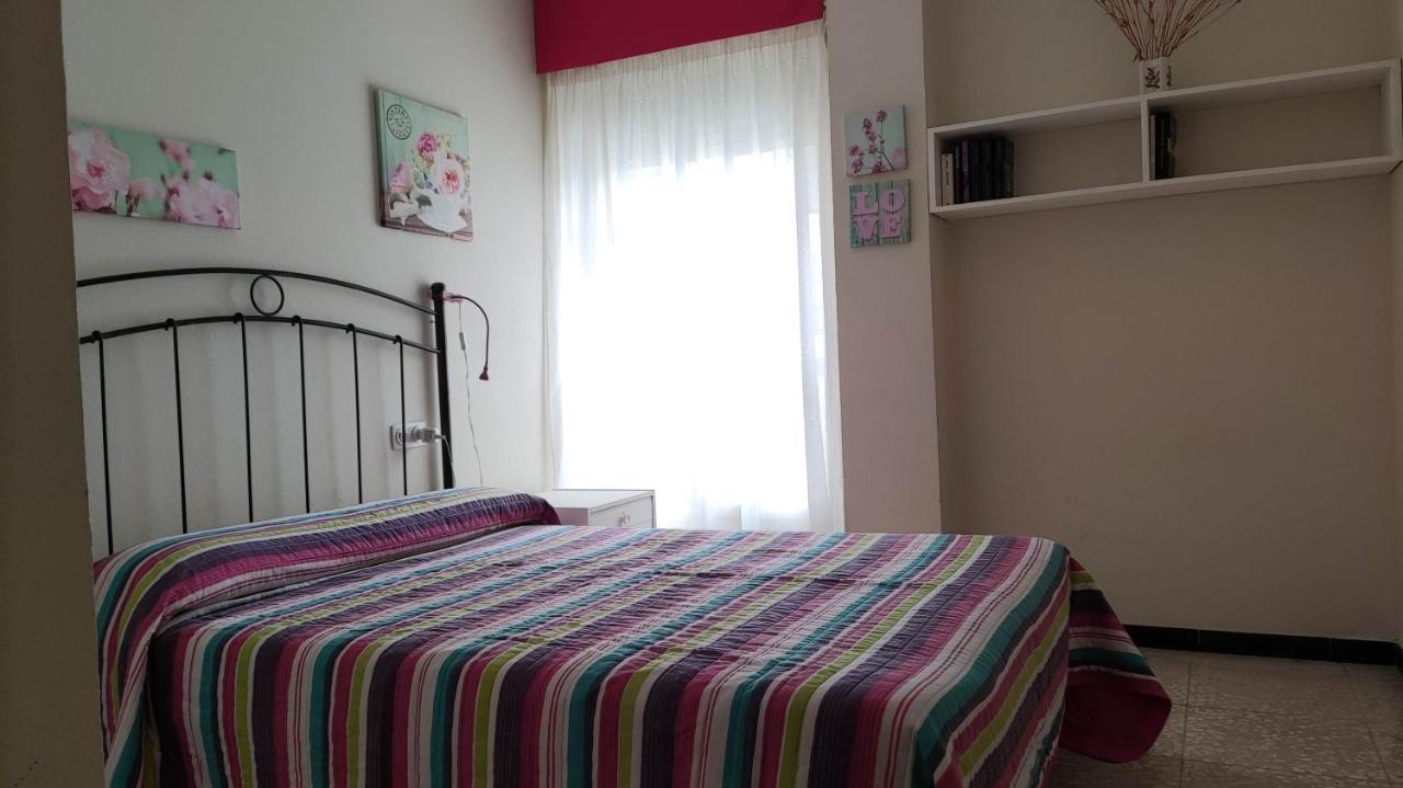 Amplio Piso En Pontedeume Apartment Exterior photo